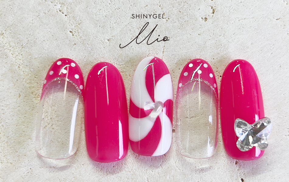 サンダルに映える！ガツンと強めカラー☆NEW COLOR特集｜シャイニー